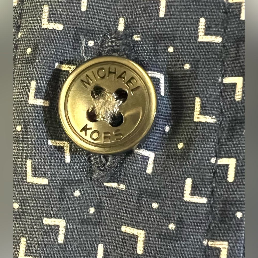 Micheal Kors-‎ Blue Slim Fit, Mens Button Up Short- Size: XL - Picture 3 of 7